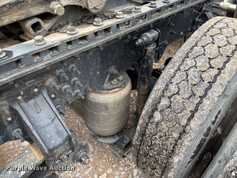 image for item FB3219 2019 Mack AN64T semi truck