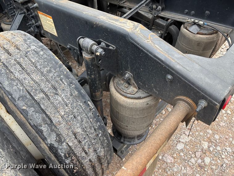 image for item FB3219 2019 Mack AN64T semi truck