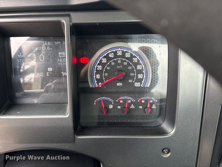 image for item FB3219 2019 Mack AN64T semi truck