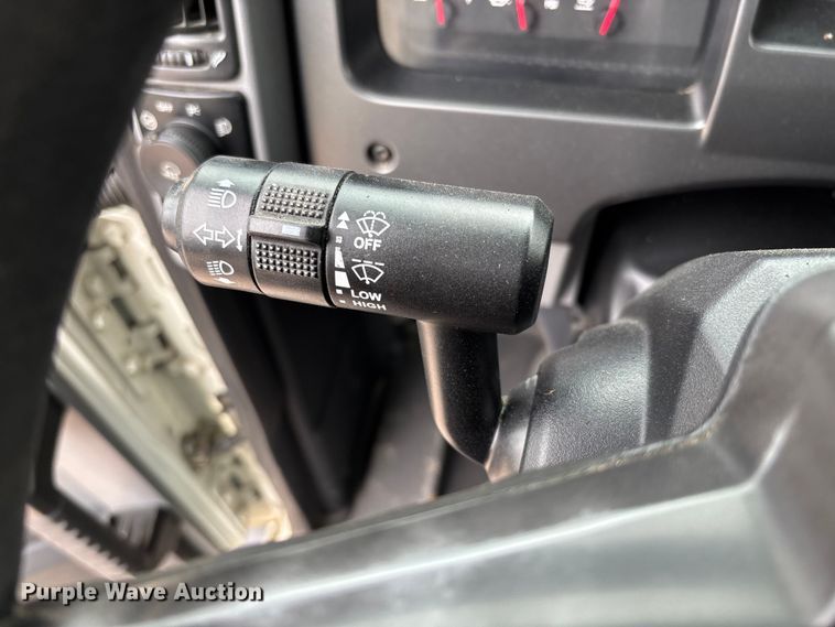 image for item FB3219 2019 Mack AN64T semi truck