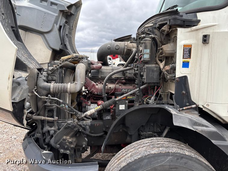 image for item FB3219 2019 Mack AN64T semi truck