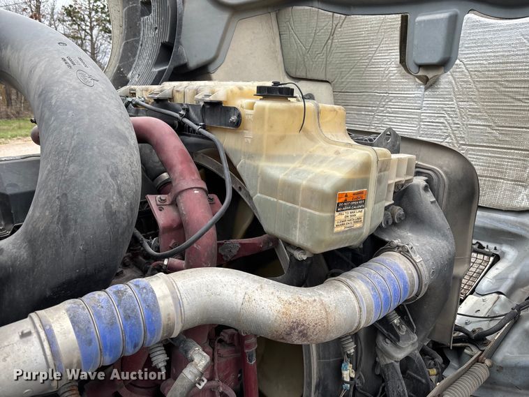 image for item FB3219 2019 Mack AN64T semi truck