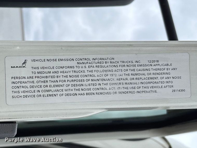 image for item FB3219 2019 Mack AN64T semi truck