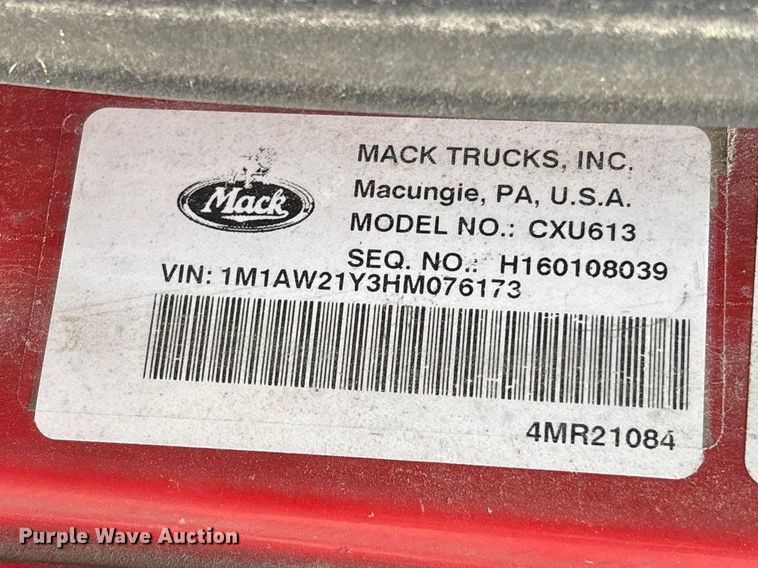image for item FB3220 2017 Mack CXU613 semi truck