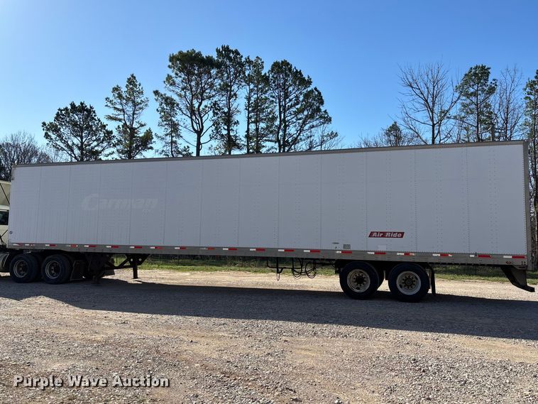 image for item FB3240 2005 Utility VS2DC dry van trailer