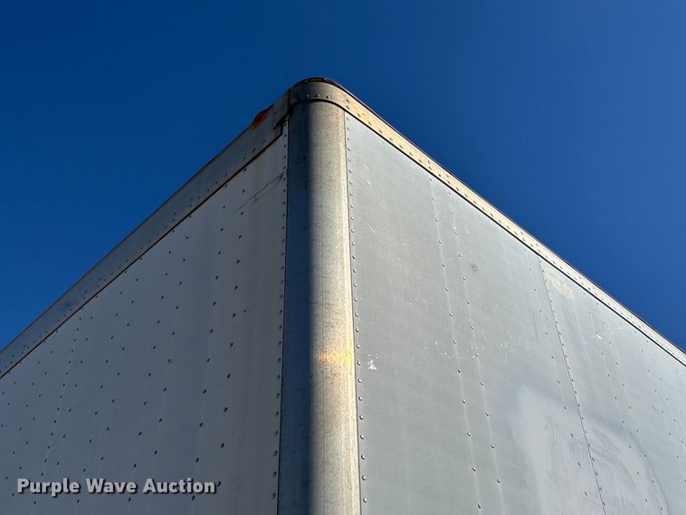 image for item FB3241 2006 Utility VS2DC dry van trailer