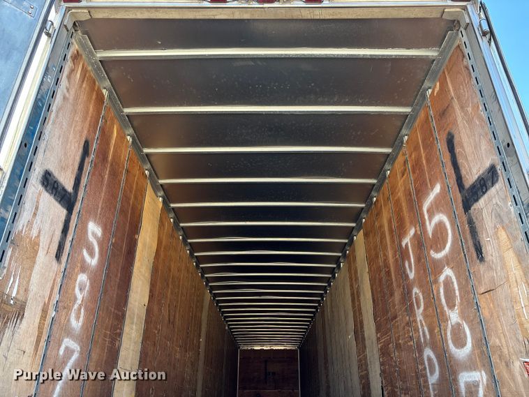 image for item FB3241 2006 Utility VS2DC dry van trailer