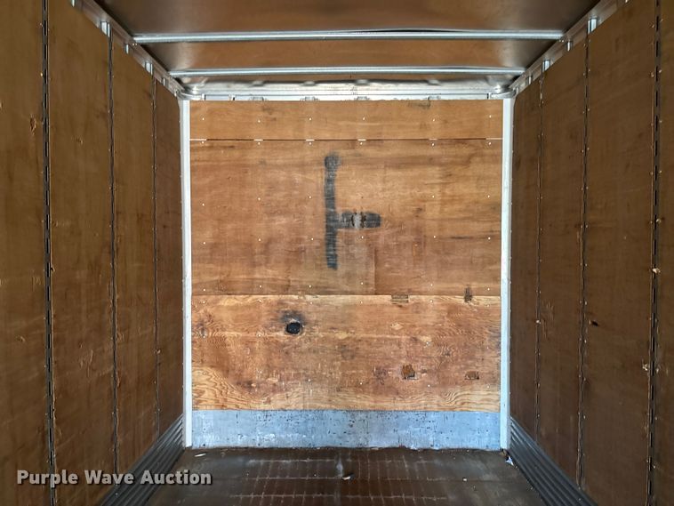 image for item FB3241 2006 Utility VS2DC dry van trailer