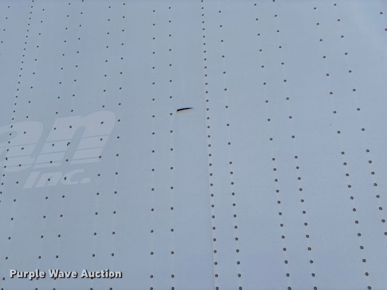 image for item FB3242 2006 Utility VS2DC dry van trailer