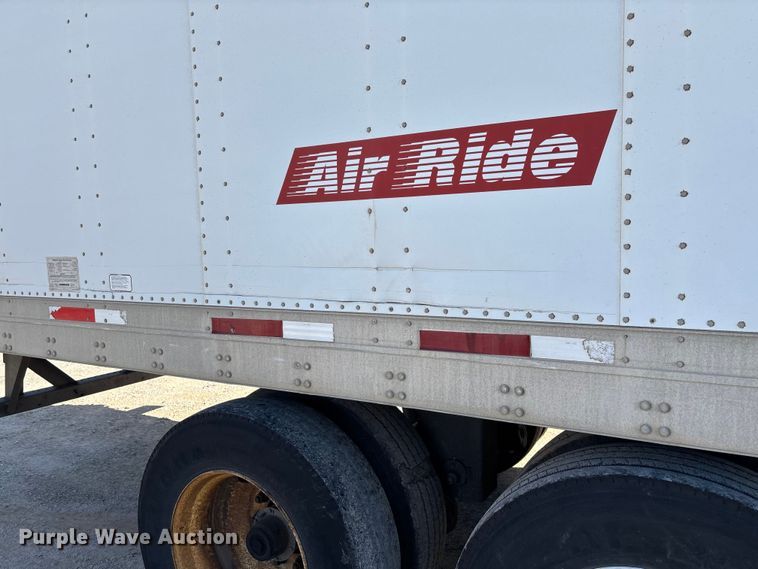 image for item FB3242 2006 Utility VS2DC dry van trailer