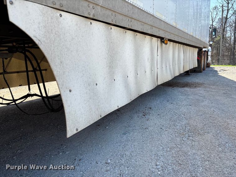 image for item FB3243 2005 Stoughton AVW-535T-S-C-AR dry van trailer