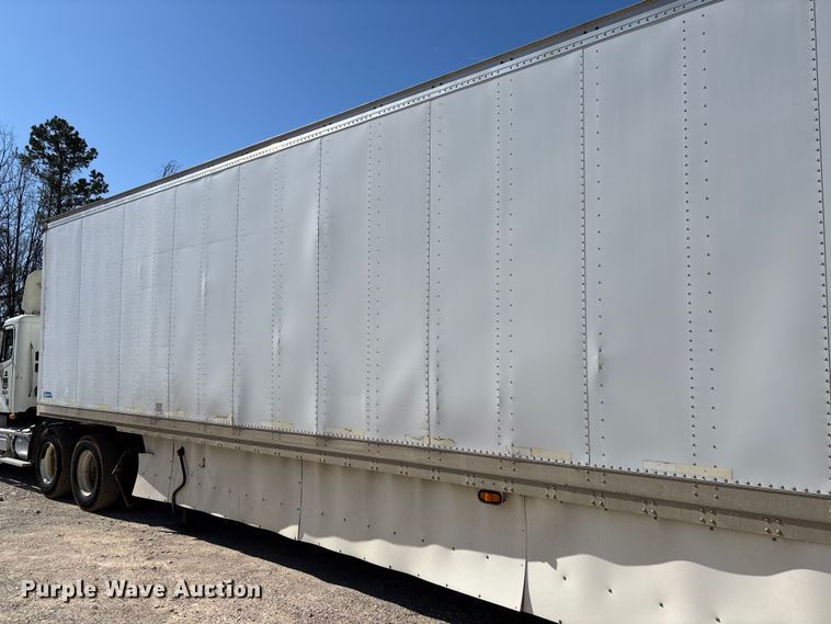 image for item FB3243 2005 Stoughton AVW-535T-S-C-AR dry van trailer