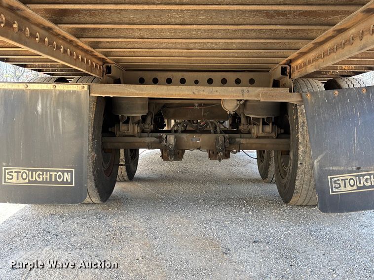 image for item FB3243 2005 Stoughton AVW-535T-S-C-AR dry van trailer