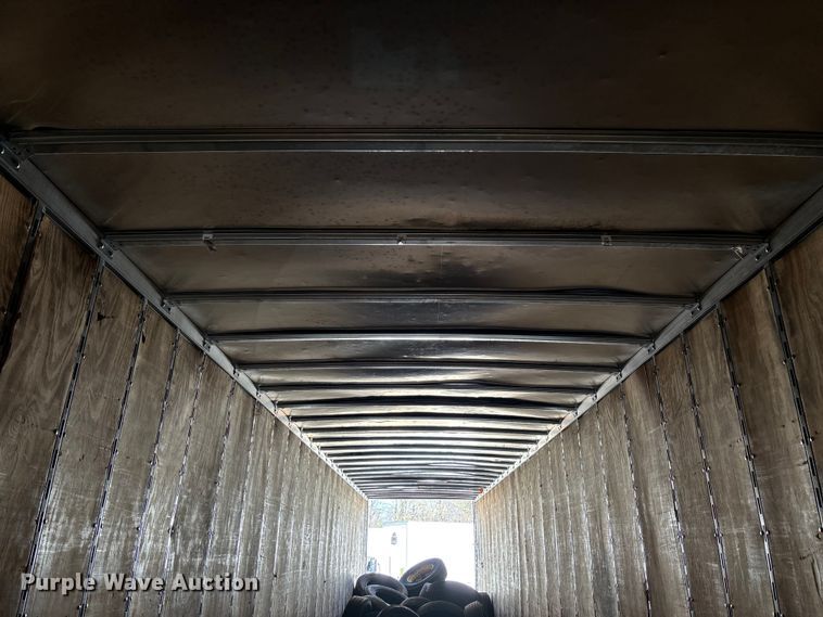 image for item FB3243 2005 Stoughton AVW-535T-S-C-AR dry van trailer