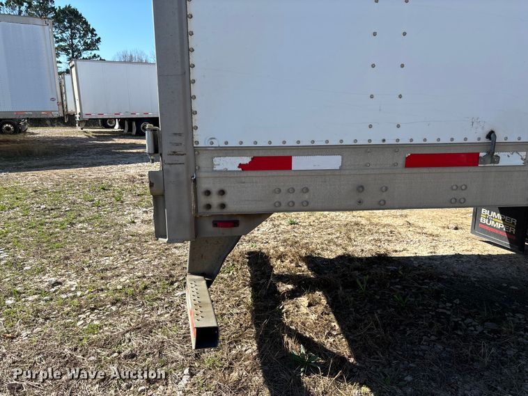 image for item FB3245 2006 Utility VS2DC dry van trailer