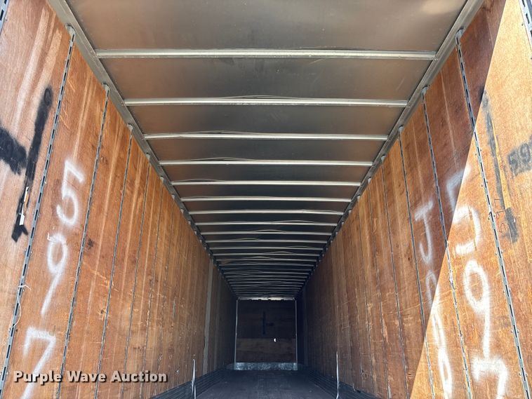 image for item FB3245 2006 Utility VS2DC dry van trailer