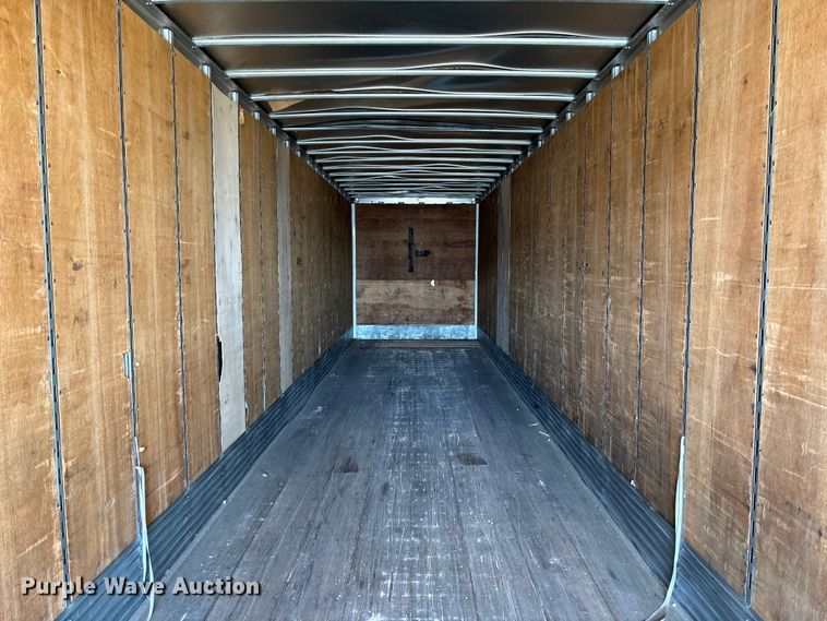 image for item FB3245 2006 Utility VS2DC dry van trailer