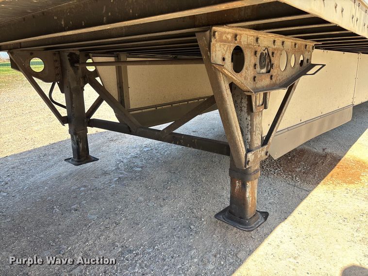 image for item FB3246 2013 Wabash DVLSHPC dry van trailer