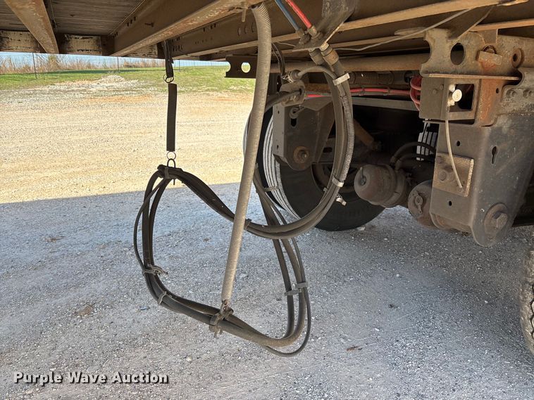 image for item FB3247 2006 Wabash DVCVHPC dry van trailer