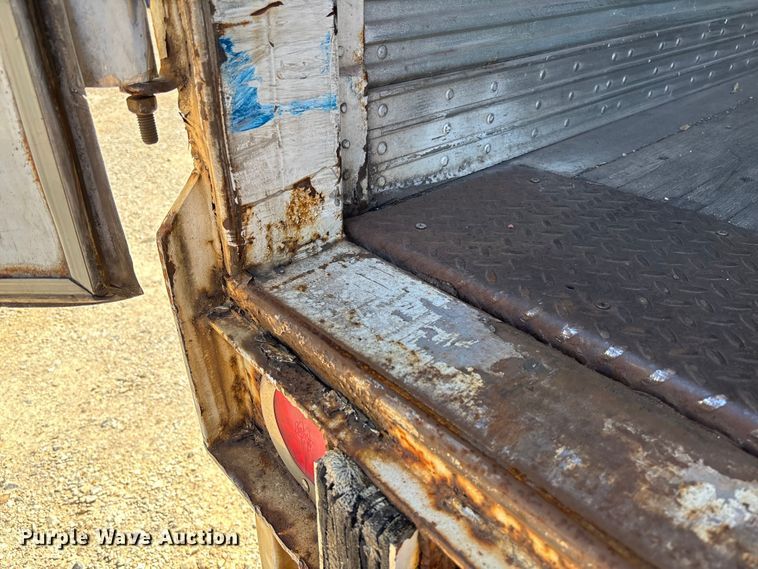 image for item FB3247 2006 Wabash DVCVHPC dry van trailer