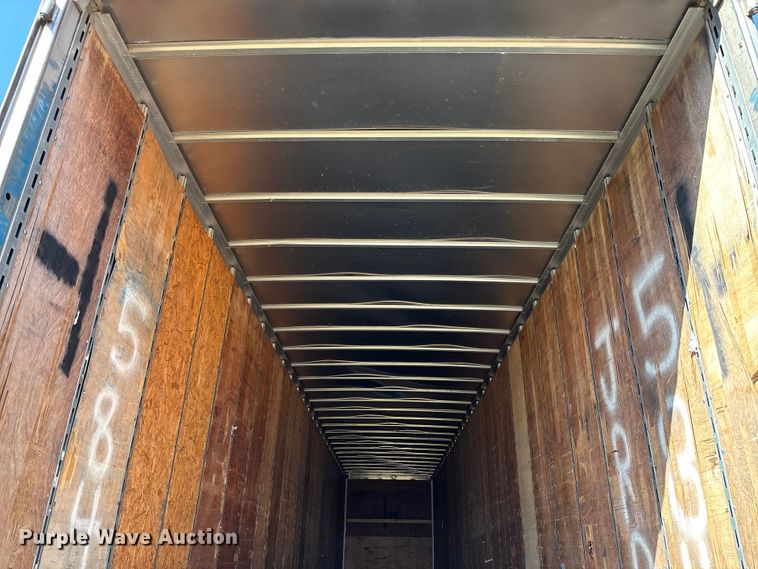 image for item FB3248 2006 Utility VS2DC dry van trailer