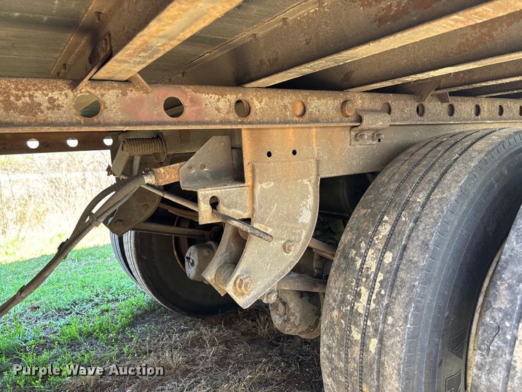 image for item FB3249 2013 Wabash DVLSHPC dry van trailer