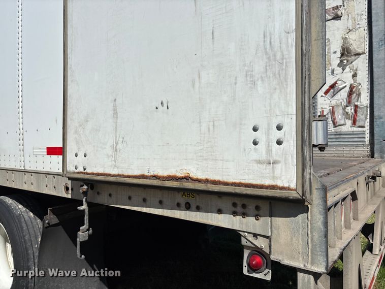 image for item FB3249 2013 Wabash DVLSHPC dry van trailer