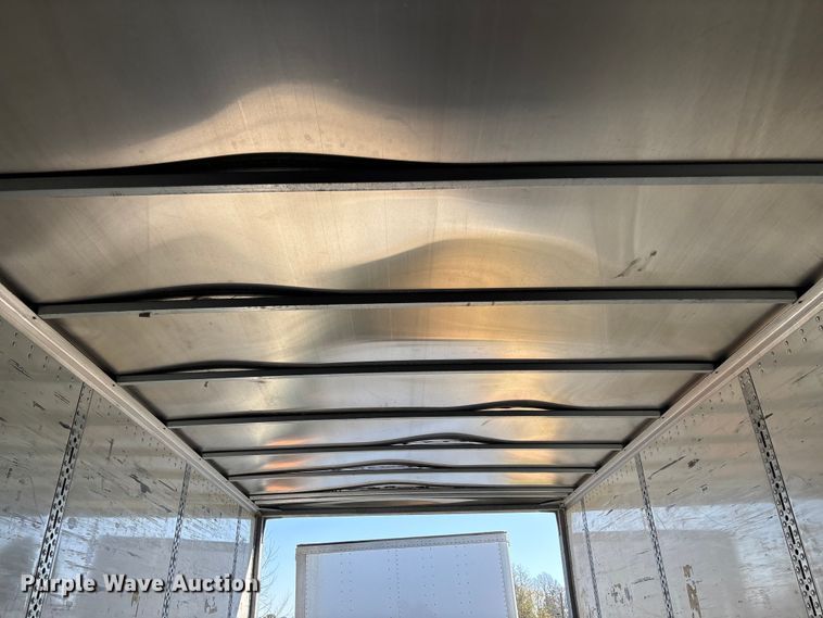 image for item FB3249 2013 Wabash DVLSHPC dry van trailer