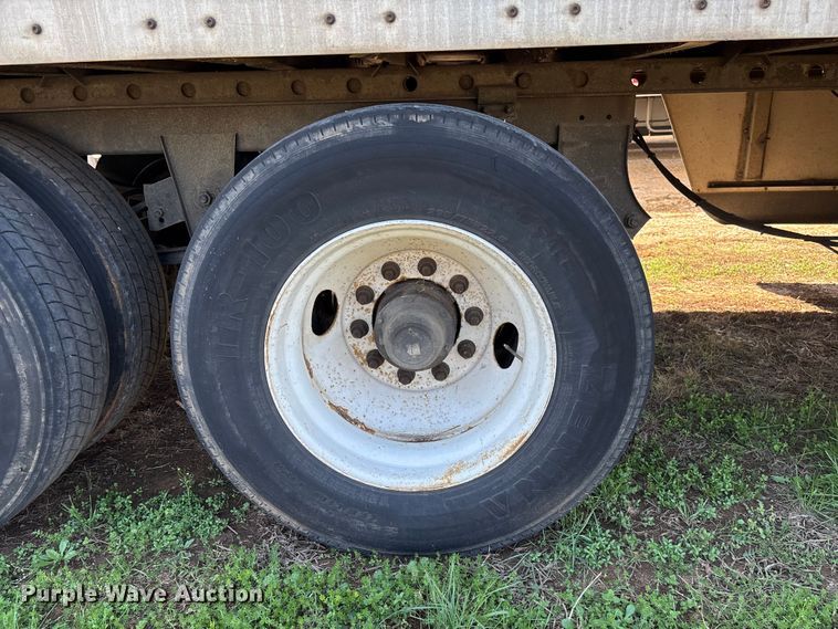 image for item FB3249 2013 Wabash DVLSHPC dry van trailer