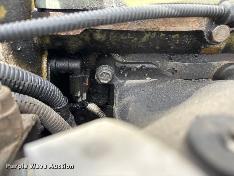 image for item FB3261 2005 Freightliner CL120 semi truck