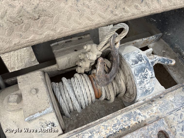 image for item FB3263 1985 Landoll drop tilt deck equipment trailer