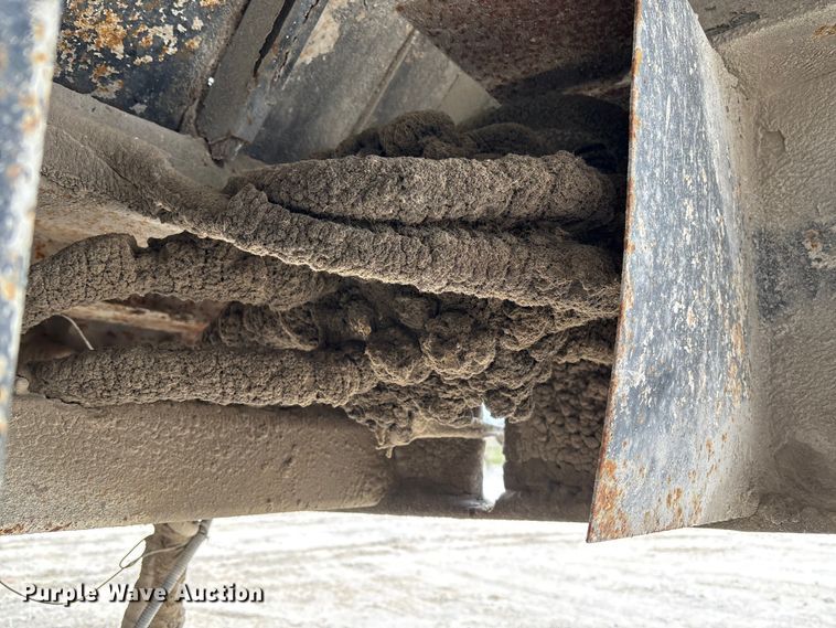 image for item FB3263 1985 Landoll drop tilt deck equipment trailer