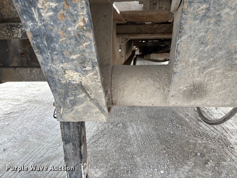 image for item FB3263 1985 Landoll drop tilt deck equipment trailer