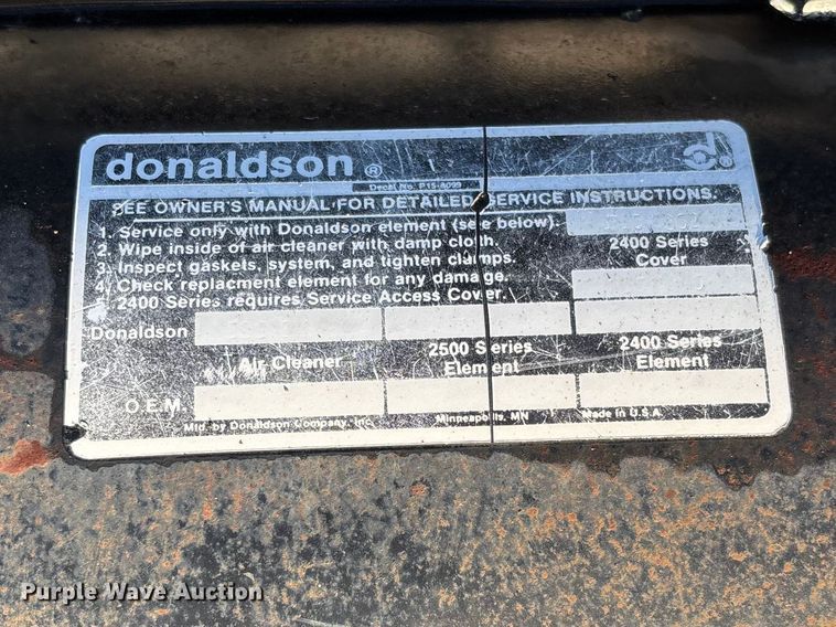 image for item FB3294 Freightliner truck cab