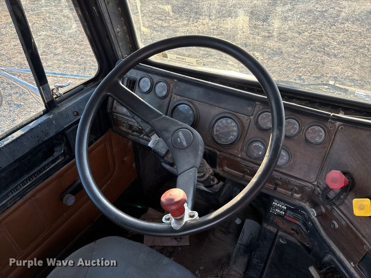 image for item FB3294 Freightliner truck cab