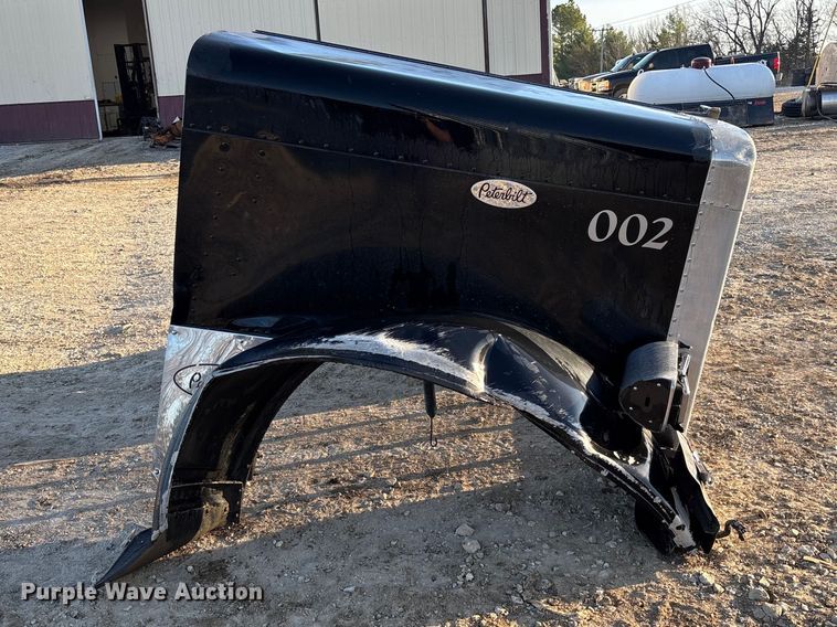 image for item FB3295 Peterbilt truck hood