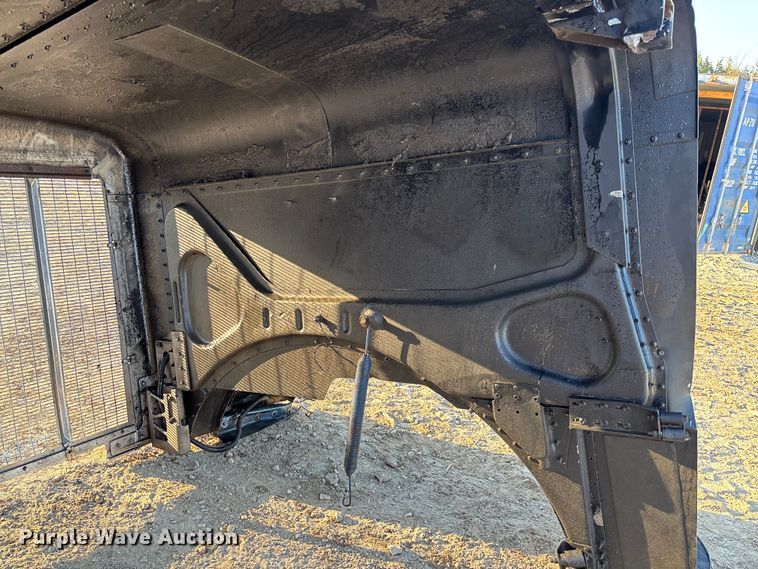 image for item FB3295 Peterbilt truck hood