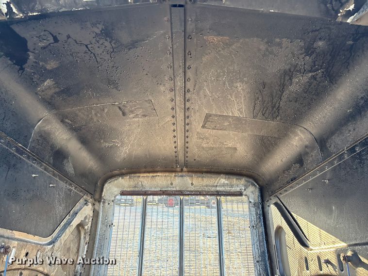 image for item FB3295 Peterbilt truck hood