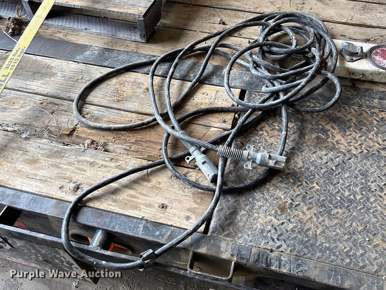 image for item FB3302 Walker fifth wheel wrecker