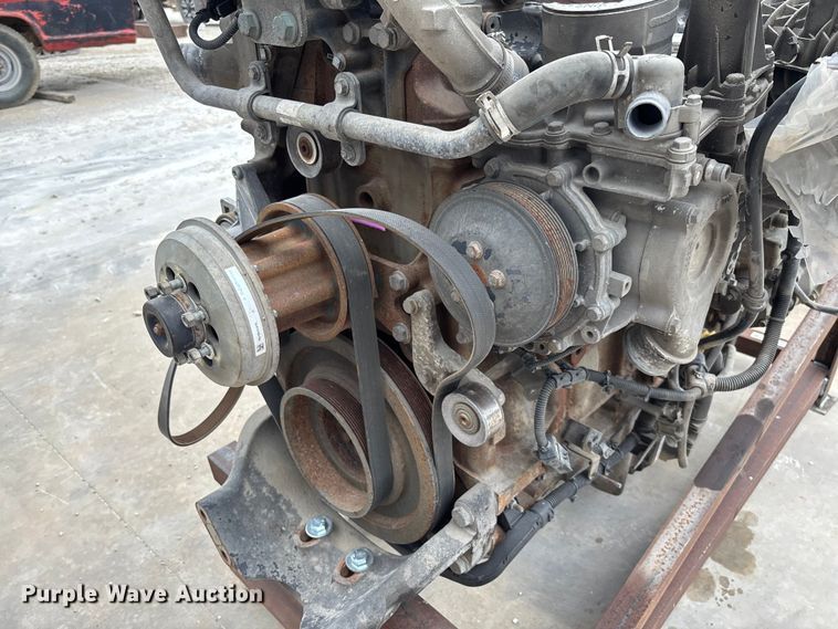 image for item FB3303 Detroit Diesel DD15 engine