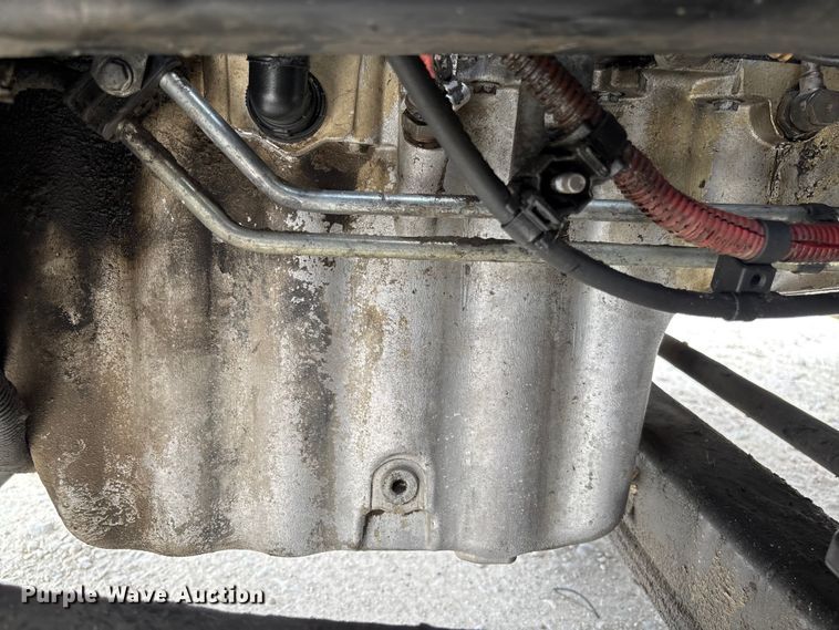 image for item FB3305 2010 Freightliner Columbia 120 semi truck