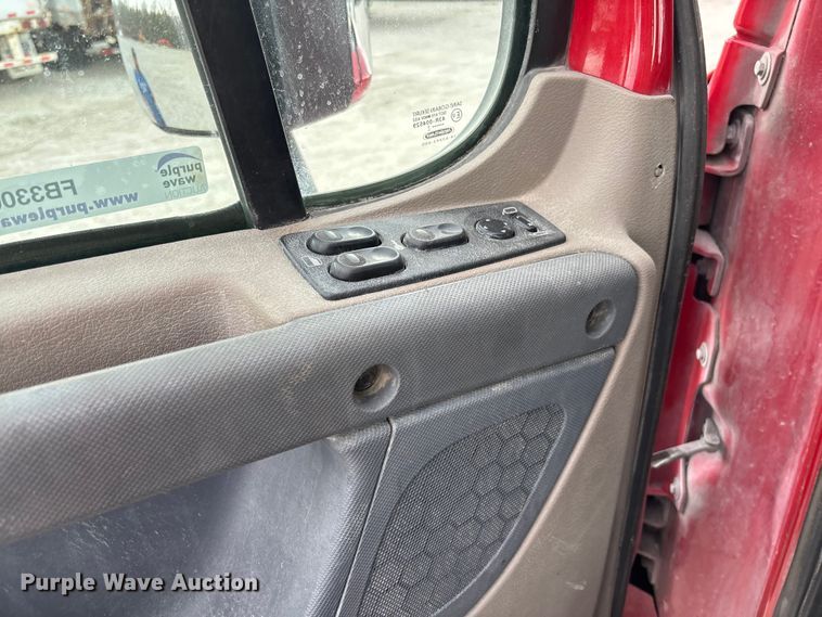 image for item FB3306 2018 Freightliner Cascadia 125 semi truck