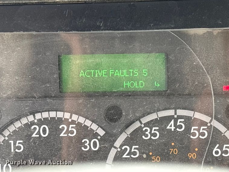 image for item FB3306 2018 Freightliner Cascadia 125 semi truck