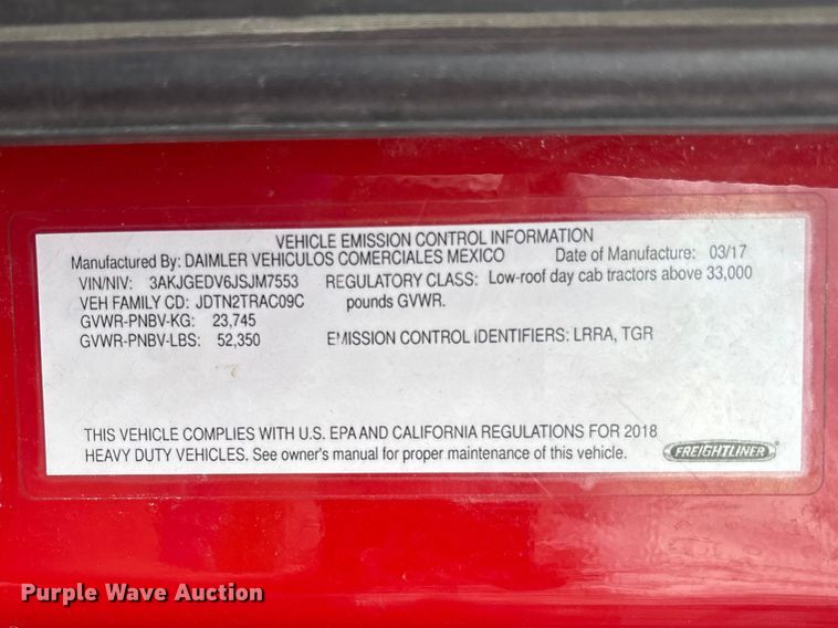 image for item FB3306 2018 Freightliner Cascadia 125 semi truck