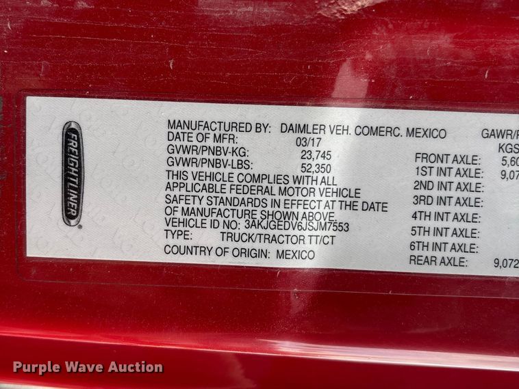 image for item FB3306 2018 Freightliner Cascadia 125 semi truck