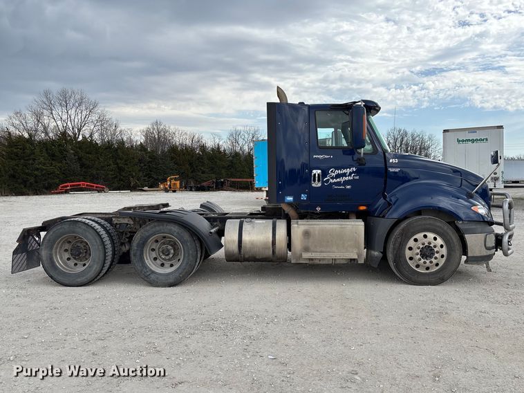 image for item FB3307 2014 International ProStar+ 122 semi truck