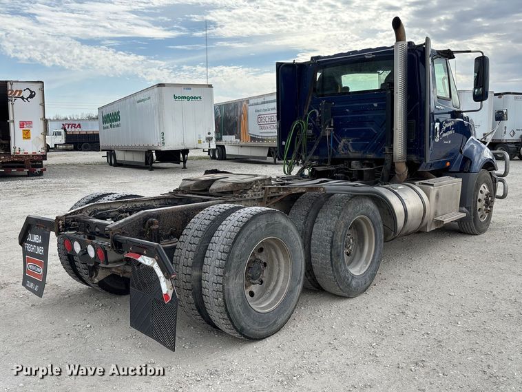 image for item FB3307 2014 International ProStar+ 122 semi truck