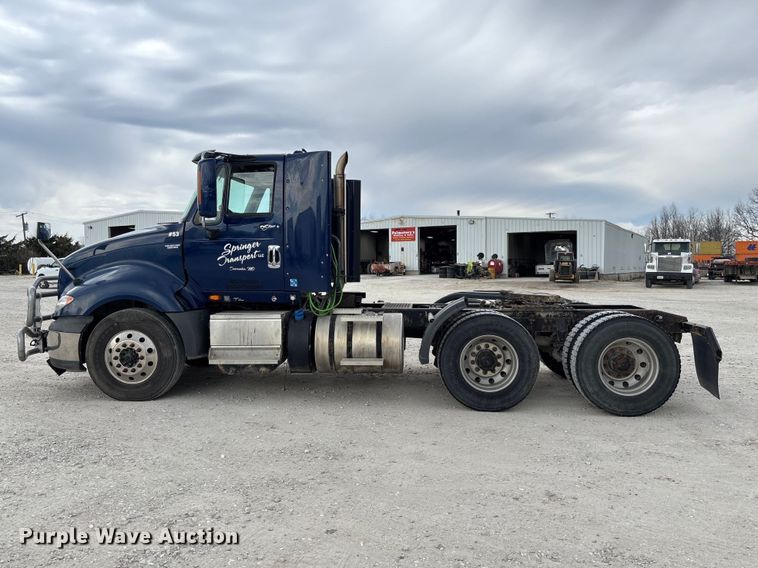 image for item FB3307 2014 International ProStar+ 122 semi truck
