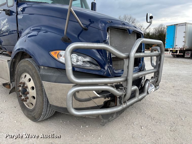 image for item FB3307 2014 International ProStar+ 122 semi truck