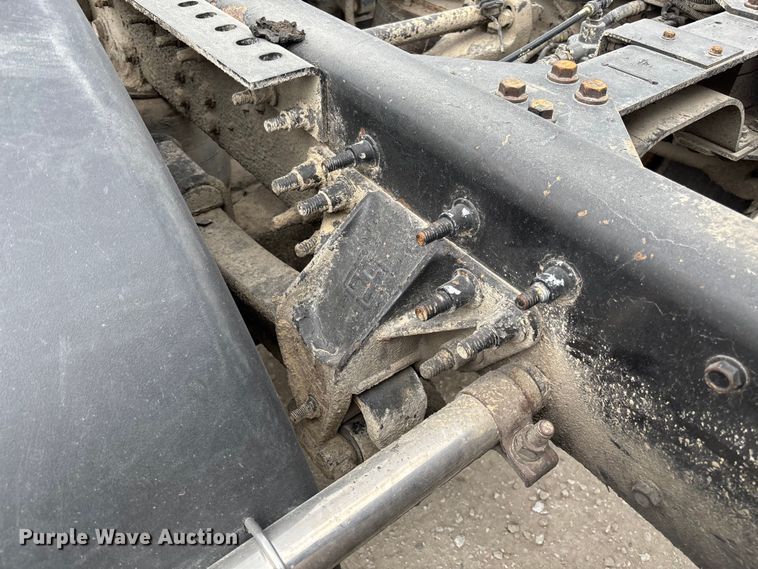 image for item FB3307 2014 International ProStar+ 122 semi truck